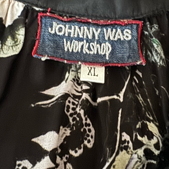 JOHNNY WAS BLACK FLORAL VELVET ACCENT SILK BLEND BLOUSE XL - Picture 4 of 4